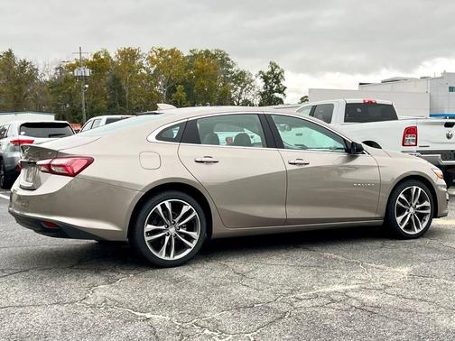 2024 Chevrolet Malibu 2LT