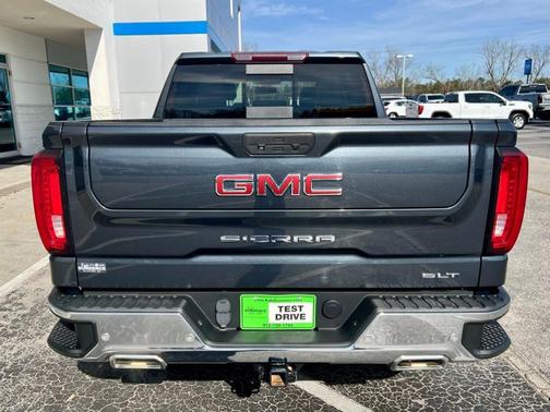2022 GMC Sierra 1500 Limited SLT