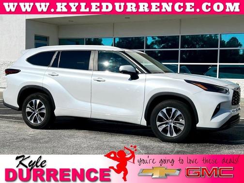 2024 Toyota Highlander XLE