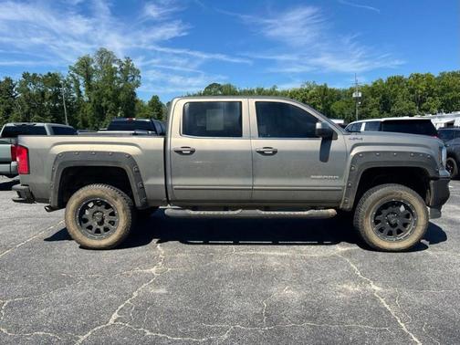 Pepperdust Metallic 2017 GMC Sierra 1500 SLE