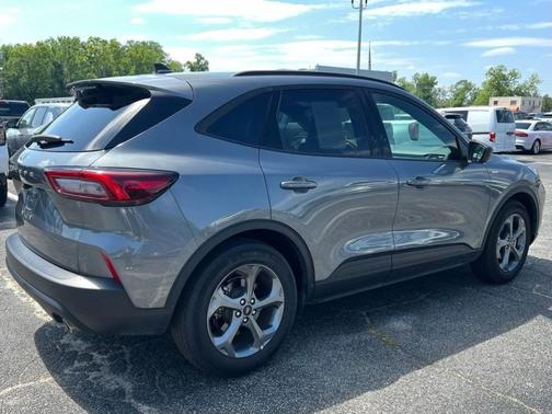 Gray Metallic 2025 Ford Escape ST-Line