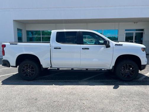 Summit White 2026 Chevrolet Silverado 1500 LT Trail Boss