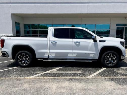 Summit White 2026 GMC Sierra 1500 SLT