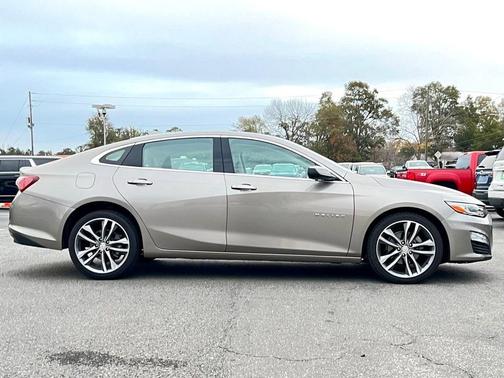 2024 Chevrolet Malibu 2LT