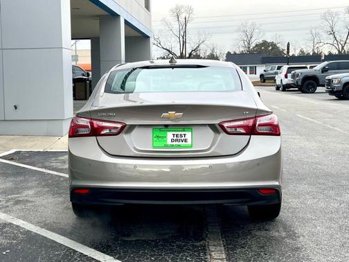 2024 Chevrolet Malibu 2LT