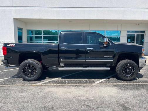 Black 2018 Chevrolet Silverado 2500 LTZ