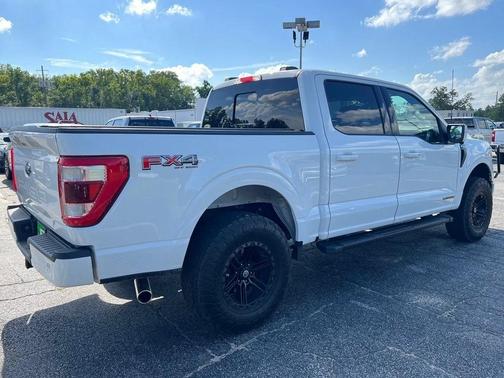 Oxford White 2023 Ford F-150 Lariat