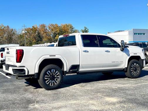2025 GMC Sierra 2500 Denali Ultimate