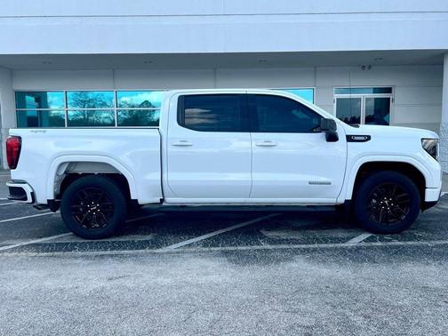 Summit White 2026 GMC Sierra 1500 Elevation
