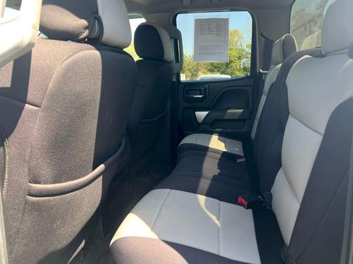 Silver Ice Metallic 2019 Chevrolet Silverado 1500 LD 1LT