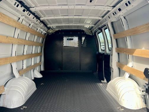 2024 Chevrolet Express 2500 Work Van