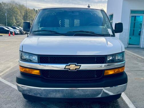 2024 Chevrolet Express 2500 Work Van