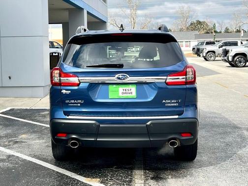2022 Subaru Ascent Touring 7-Passenger
