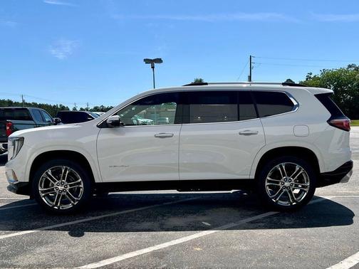 2025 GMC Acadia Denali