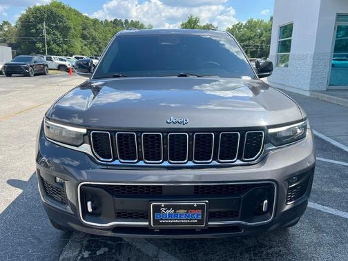 Metallic 2023 Jeep Grand Cherokee L Overland