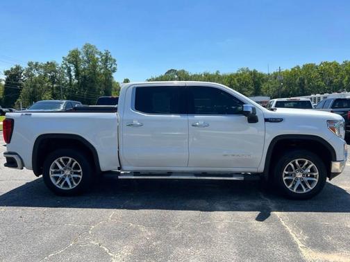 Summit White 2020 GMC Sierra 1500 SLT