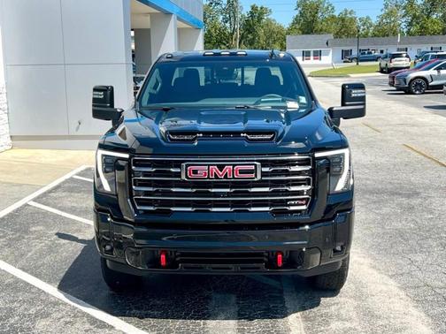 2025 GMC Sierra 2500 AT4