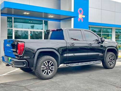 2022 GMC Sierra 1500 AT4