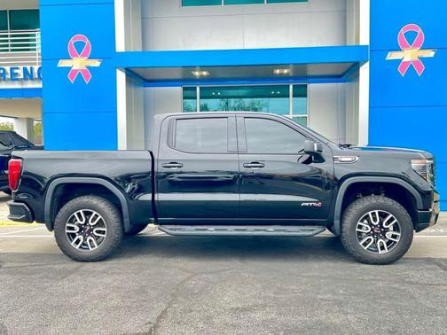 2022 GMC Sierra 1500 AT4