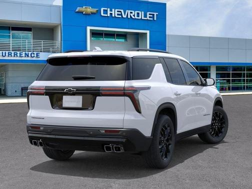 Polar White 2026 Chevrolet Traverse LT