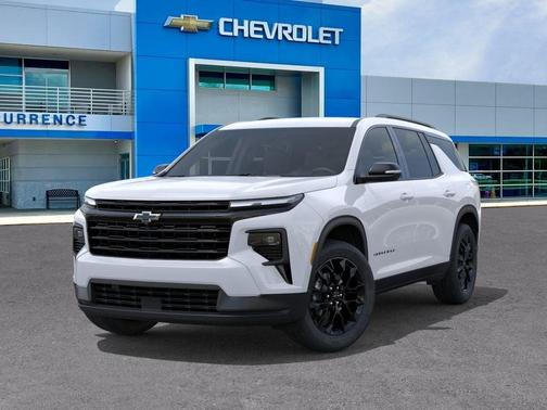 Polar White 2026 Chevrolet Traverse LT