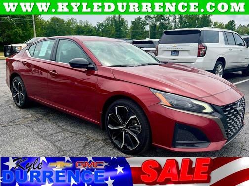 Scarlet Ember 2025 Nissan Altima SR