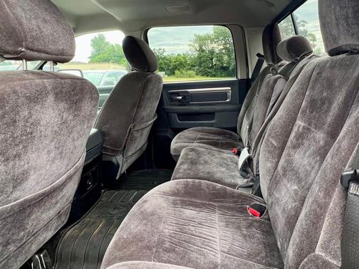 2014 RAM 1500 SLT