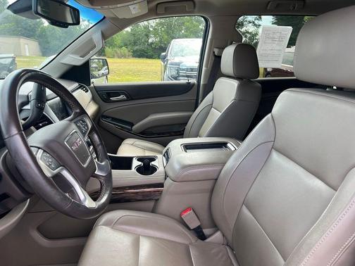 Summit White 2019 GMC Yukon SLT Standard Edition