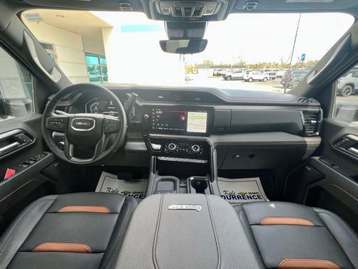 2025 GMC Sierra 2500 AT4