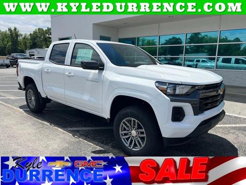 Summit White 2026 Chevrolet Colorado LT