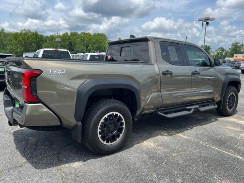 Bronze 2026 Toyota Tacoma TRD Off Road