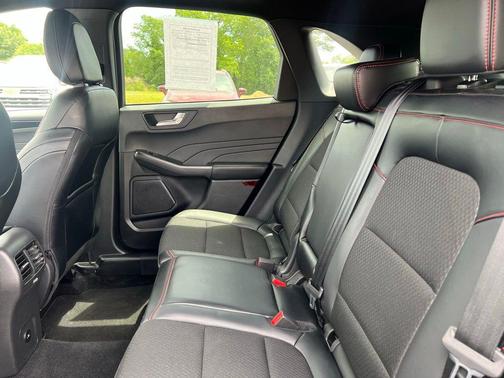 Black Metallic 2025 Ford Escape ST-Line