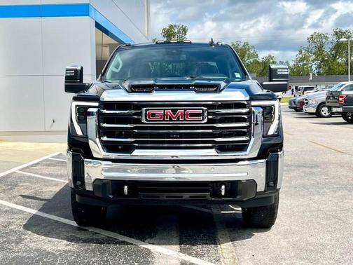 Onyx Black 2025 GMC Sierra 2500 SLT