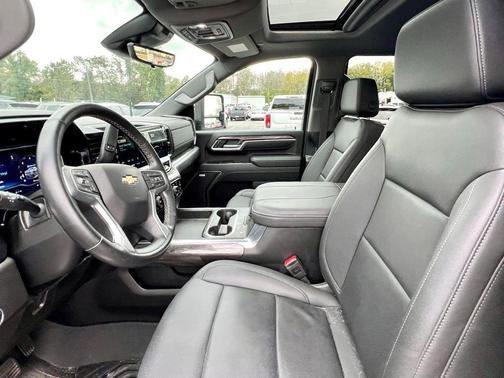 2025 Chevrolet Silverado 2500 LTZ