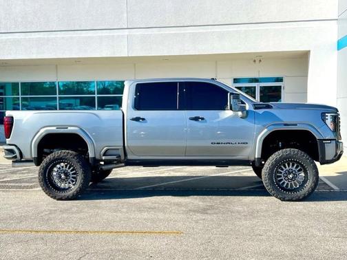 2025 GMC Sierra 2500 Denali Ultimate