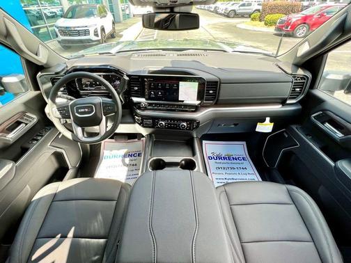 2025 GMC Sierra 2500 SLT