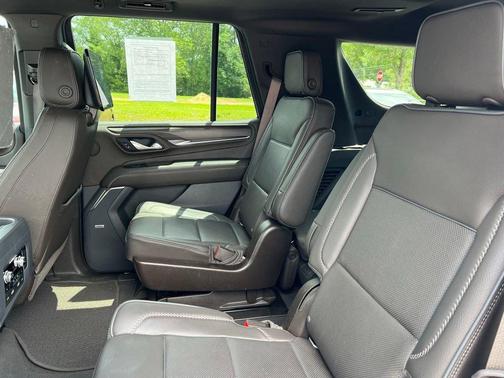 White Frost Tri-Coat 2021 GMC Yukon Denali