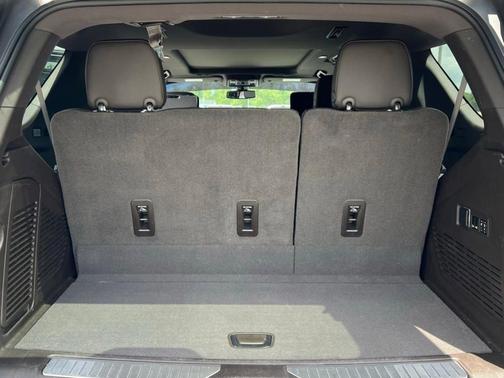 White Frost Tri-Coat 2021 GMC Yukon Denali