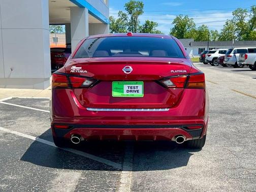 2020 Nissan Altima 2.5 Platinum