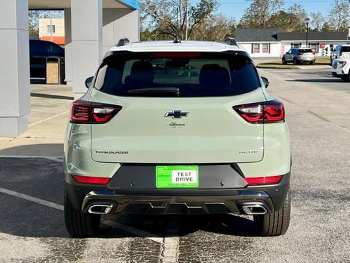 Green 2026 Chevrolet Trailblazer ACTIV