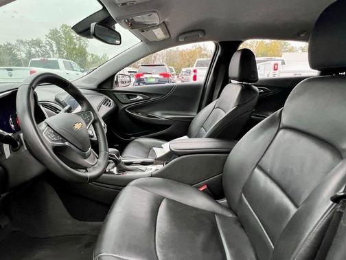 2024 Chevrolet Malibu 2LT