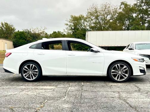 2024 Chevrolet Malibu 2LT