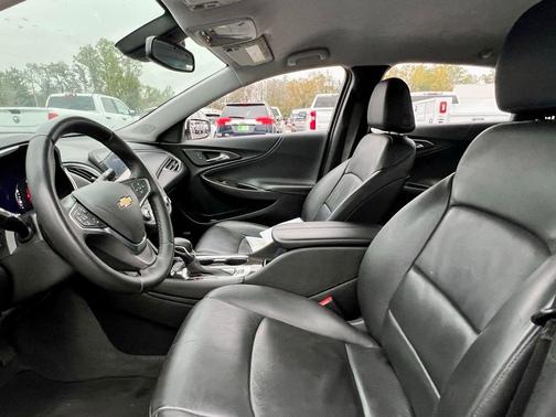 2024 Chevrolet Malibu 2LT