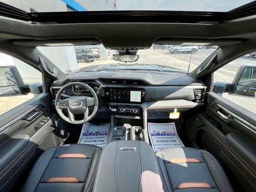 2025 GMC Sierra 2500 AT4