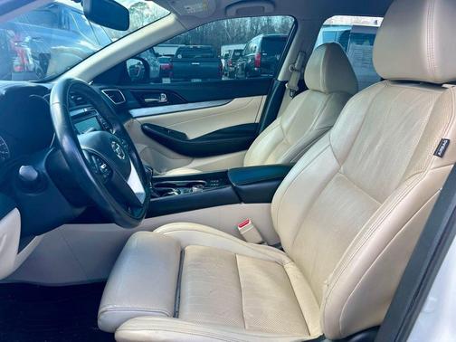 2016 Nissan Maxima 3.5 SV