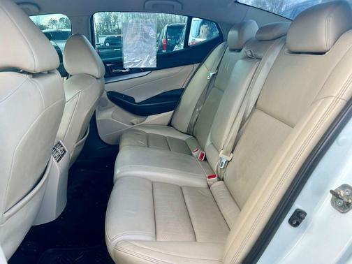 2016 Nissan Maxima 3.5 SV