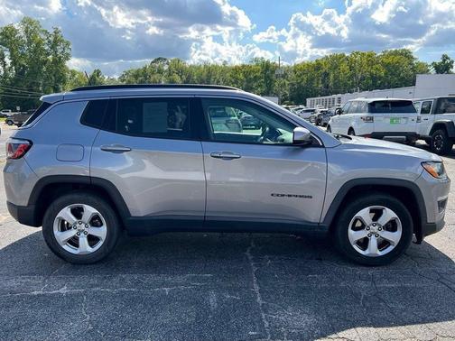 Billet Silver Metallic Clearcoat 2018 Jeep Compass Latitude
