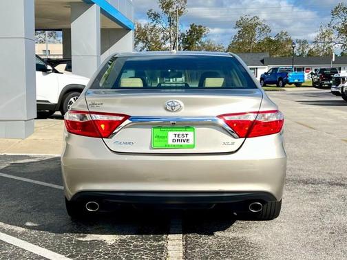 2017 Toyota Camry XLE