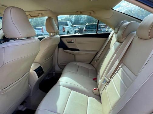 2017 Toyota Camry XLE