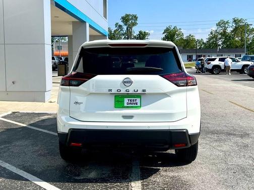 2024 Nissan Rogue S